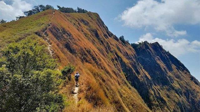 wisata gunung di jawa tengah untuk pendaki pemula